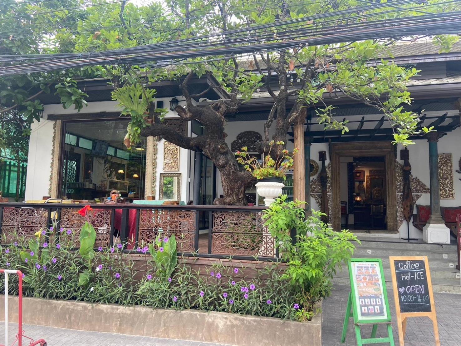Baan Huenphen Boutique Hotel Chiang Mai Esterno foto