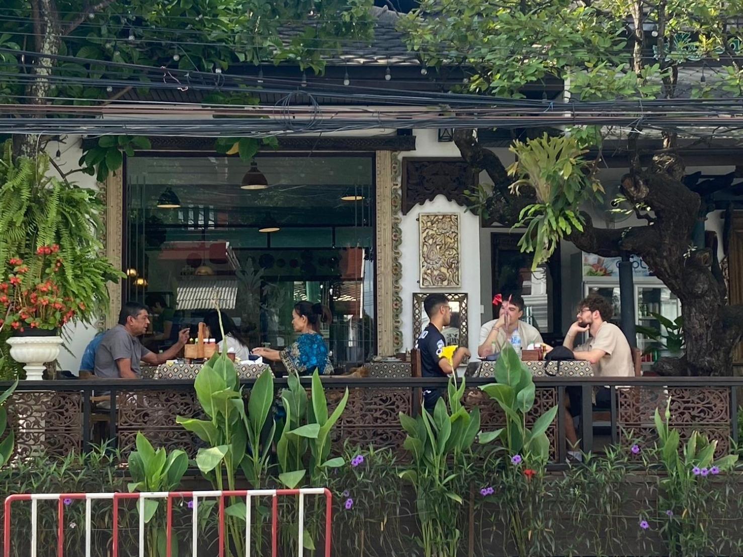 Baan Huenphen Boutique Hotel Chiang Mai Esterno foto