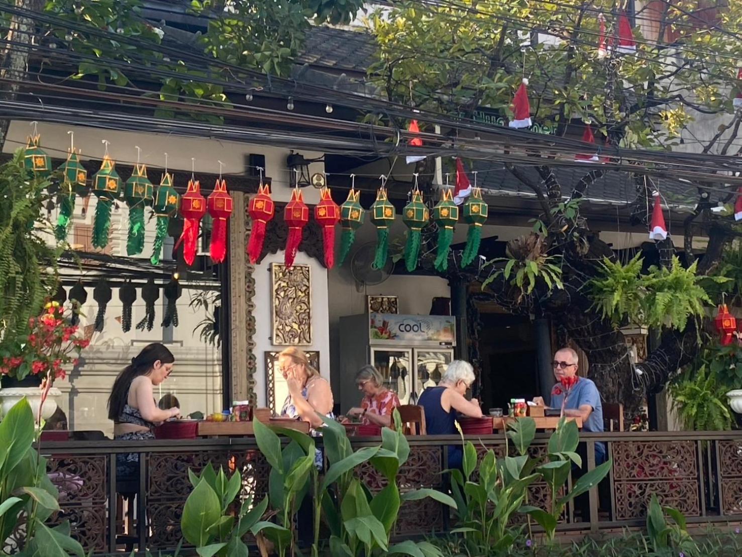 Baan Huenphen Boutique Hotel Chiang Mai Esterno foto