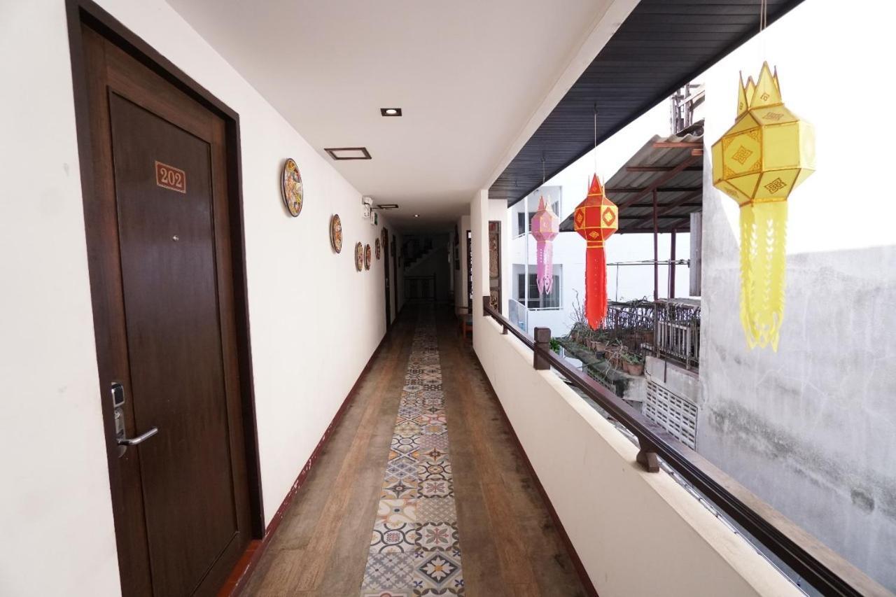 Baan Huenphen Boutique Hotel Chiang Mai Esterno foto