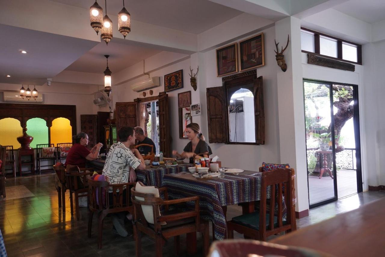Baan Huenphen Boutique Hotel Chiang Mai Esterno foto